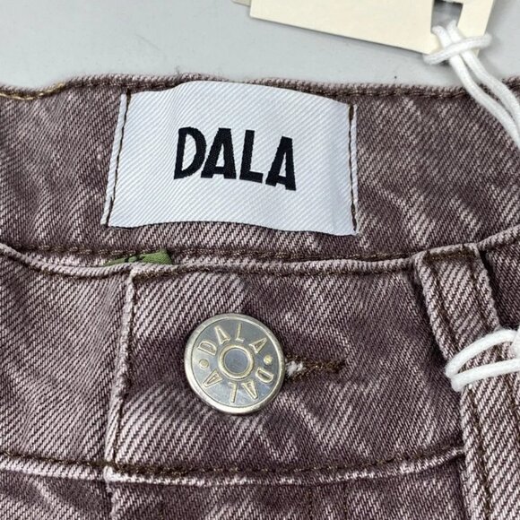 Dala Women’s Jeans Sparrow Brown Size 27 Starch High Rise Loose Leg Cotton - Picture 7 of 9